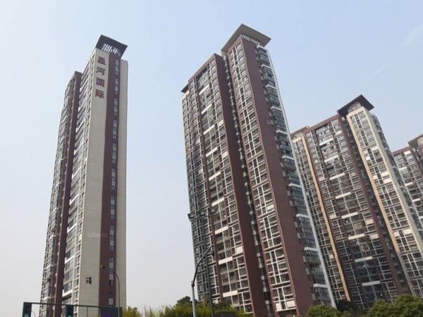 常州星河國際小區(qū)飄窗護欄、樓梯扶手定制