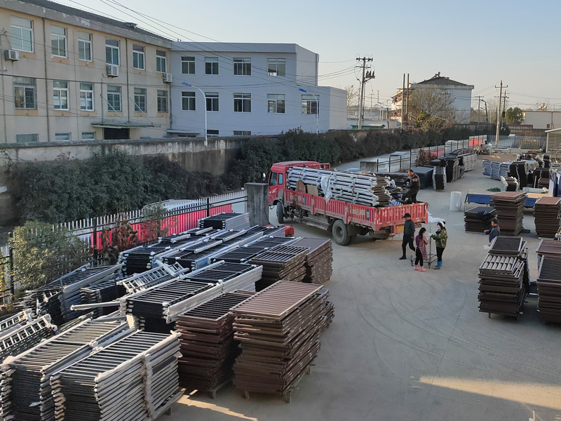 金用護欄2020年12月15日鋅鋼陽臺護欄發貨！