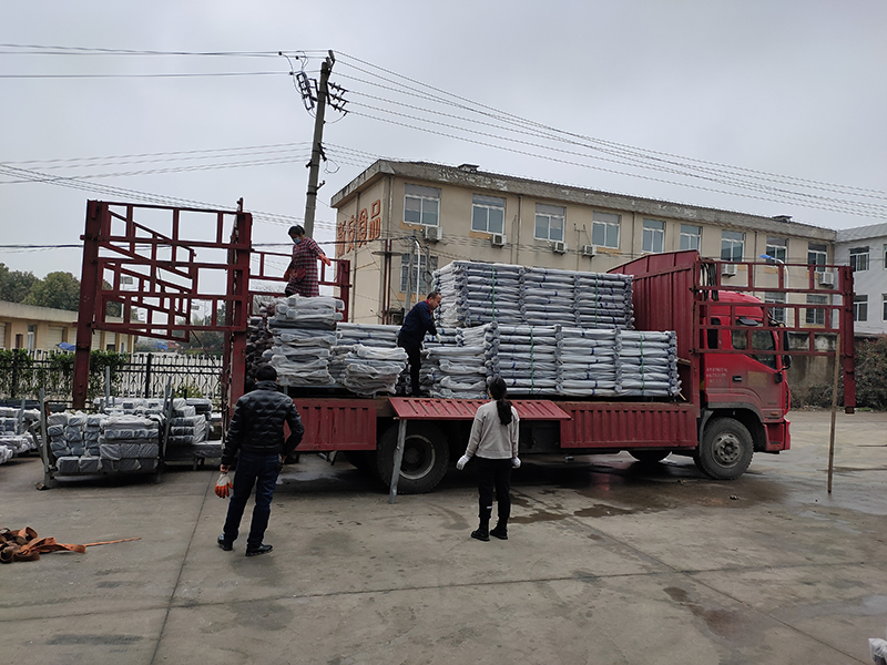 金用護(hù)欄2021年3月10日鋅鋼陽(yáng)臺(tái)護(hù)欄發(fā)貨！