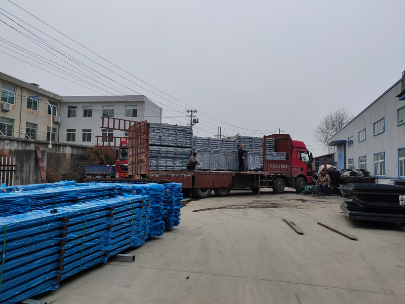 金用護欄2021年3月16日陽臺護欄發(fā)貨！