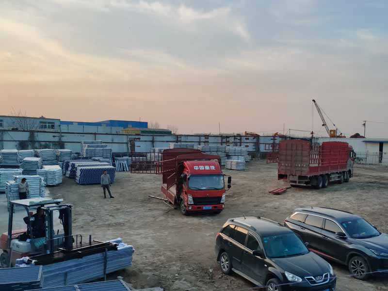 金用護(hù)欄2021年3月25日鋅鋼空調(diào)欄桿發(fā)貨！