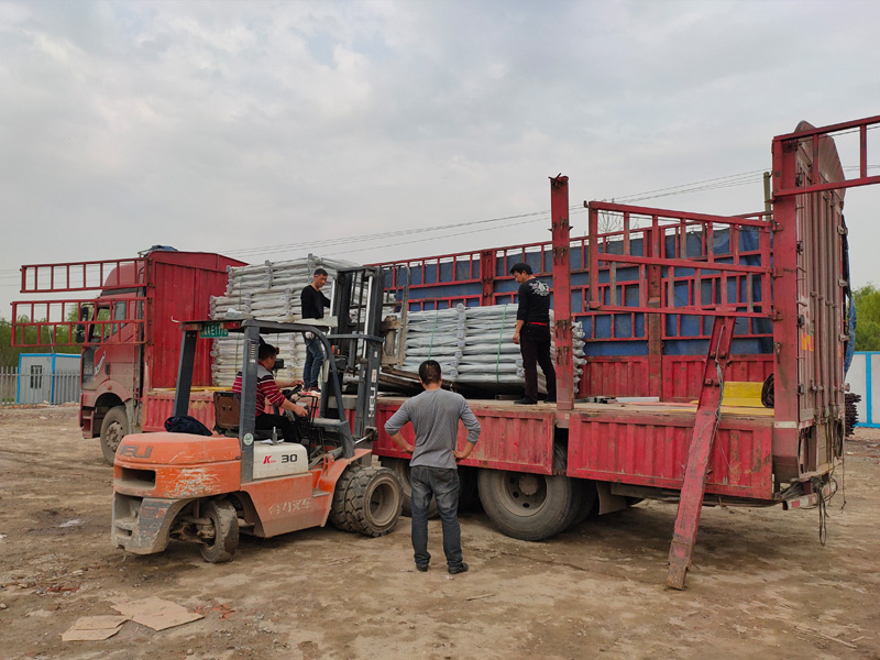 金用護欄2021年3月29日鋅鋼陽臺欄桿發貨！