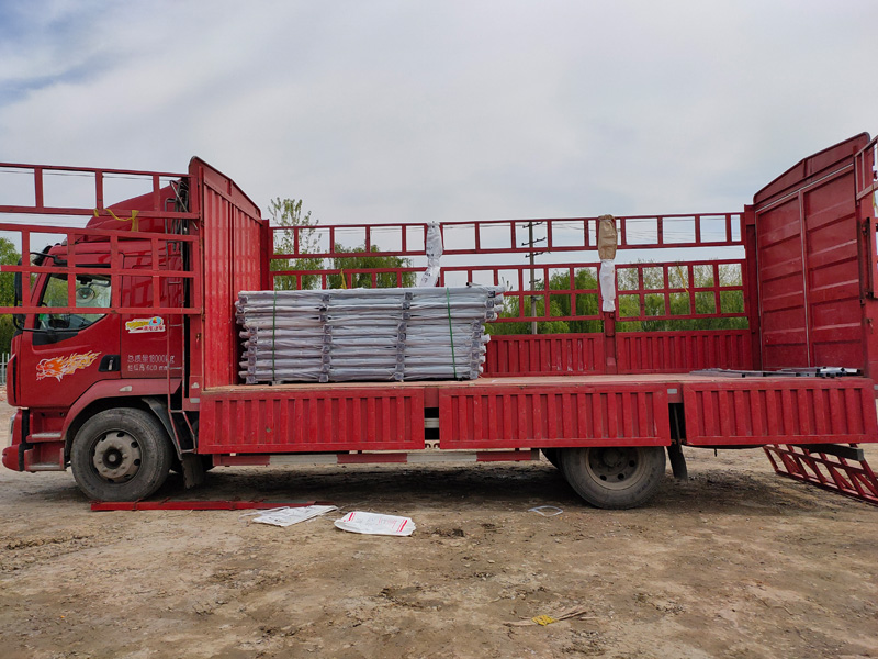 金用護(hù)欄2021年4月6日鋅鋼陽臺(tái)欄桿發(fā)貨！