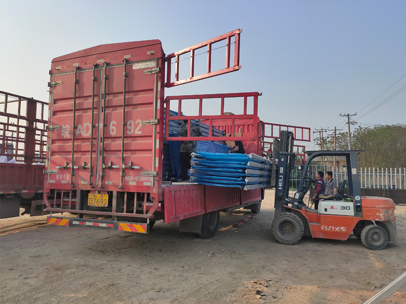 金用護欄2021年4月15日鋅鋼陽臺護欄發貨！