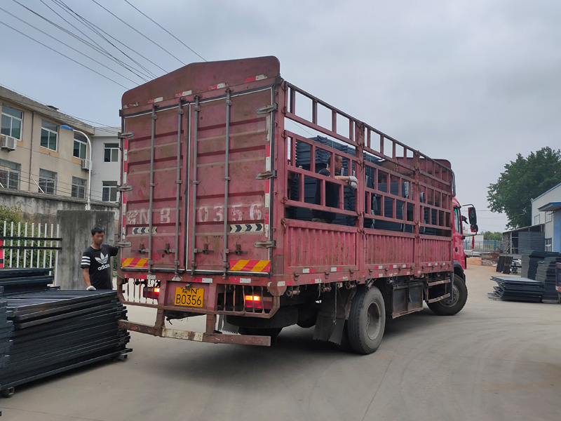 金用護欄2021年5月12日鋅鋼空調護欄發貨！