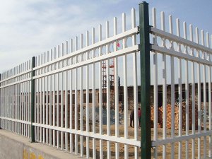 圍墻護(hù)欄采購注意事項(xiàng) 圍墻護(hù)欄采購注意事項(xiàng)