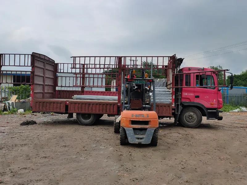 金用護(hù)欄2021年8月14日鋅鋼陽臺護(hù)欄發(fā)貨！