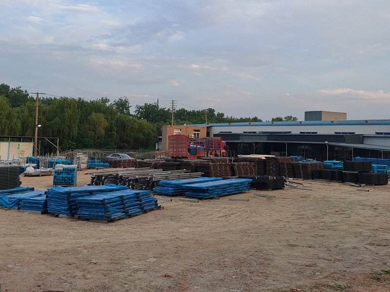 金用護欄2022年6月9日鋅鋼陽臺護欄裝車發貨! 金用護欄2022年6月9日鋅鋼陽臺護欄裝車發貨!