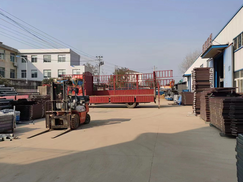 金用護(hù)欄2022年12月16日鋅鋼百葉窗裝車發(fā)貨! 金用護(hù)欄2022年12月16日鋅鋼百葉窗裝車發(fā)貨!