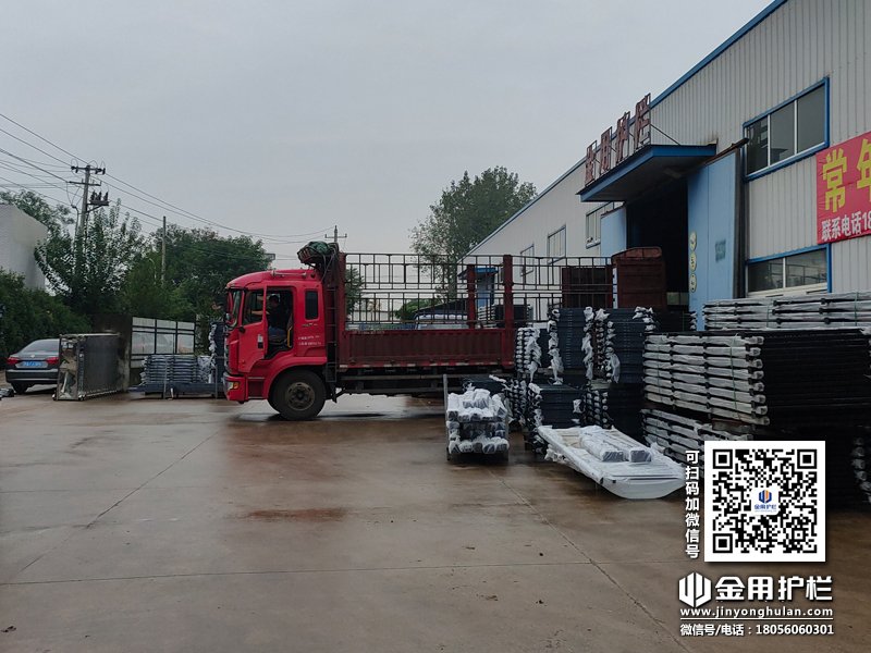 2023年9月22日鋅鋼飄窗護欄裝車發貨！