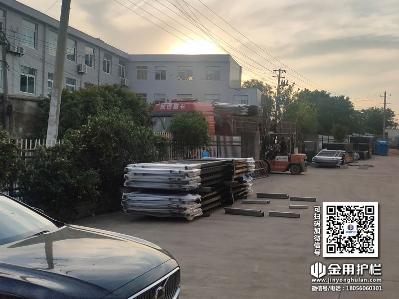 2024年5月9日鋅鋼圍墻護(hù)欄裝車(chē)發(fā)貨! 2024年5月9日鋅鋼圍墻護(hù)欄裝車(chē)發(fā)貨!