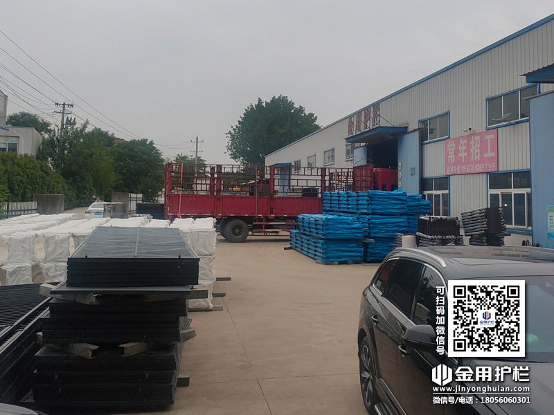 2024年6月5日鋅鋼陽臺(tái)欄桿裝車發(fā)貨! 2024年6月5日鋅鋼陽臺(tái)欄桿裝車發(fā)貨!
