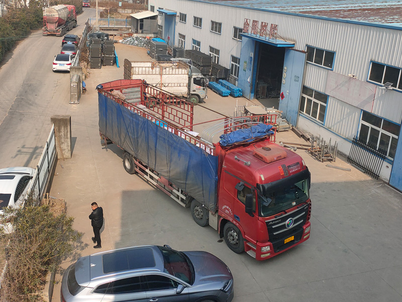 2025年2月28日鋅鋼組裝護(hù)欄裝車(chē)發(fā)貨！