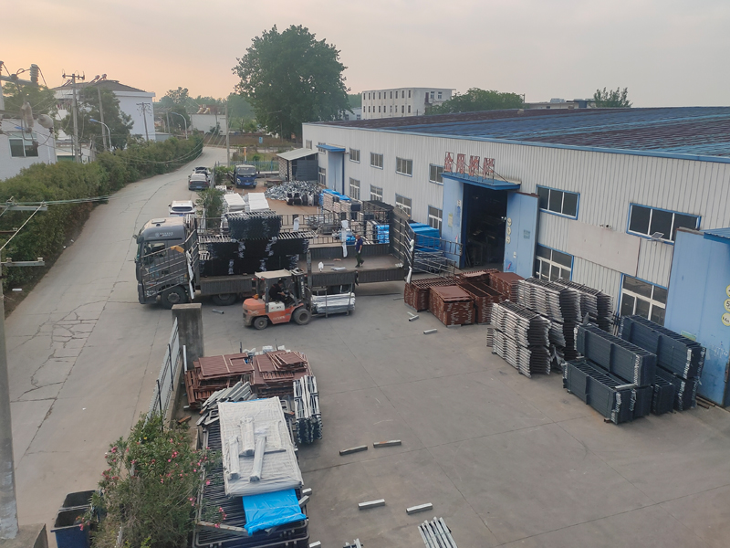 2025年5月24日鋅鋼圍墻護欄裝車發(fā)貨! 2025年5月24日鋅鋼圍墻護欄裝車發(fā)貨!