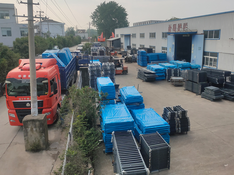 2025年6月9日鋅鋼陽臺護欄裝車發貨！